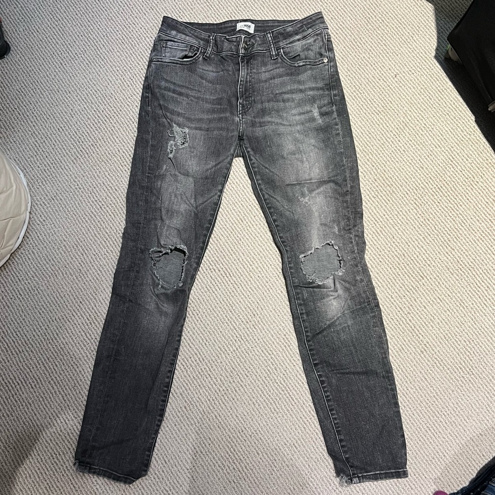 M1858 Black Distressed Skinny Mid Rise Ankle Jeans